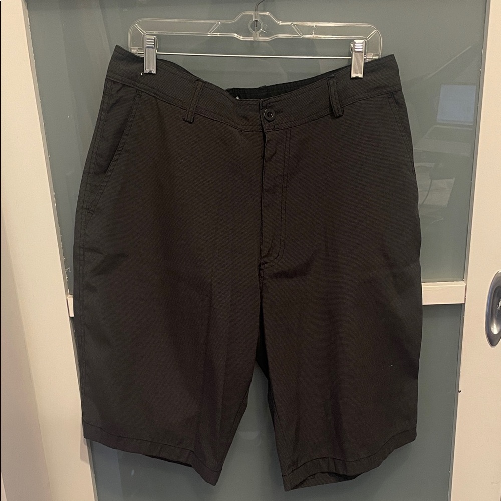 Swiss Cross Men's Black Checkered Shorts, 36, EUC